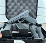 GLOCK G21 GEN 4 .45 ACP - 2 of 3