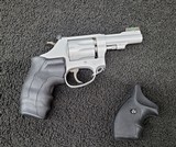 SMITH & WESSON 317-3 .22 LR