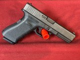 GLOCK G17 17 Gen 3 full size 9MM LUGER (9X19 PARA) - 2 of 3