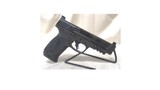 SMITH & WESSON M&P 10MM M2.0 10MM - 2 of 3