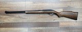 MARLIN Glenfield
Mod. 60 .22 LR - 2 of 2