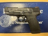 SMITH & WESSON Performance Center Shield M2.0 .45 ACP - 2 of 3