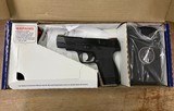 SMITH & WESSON M&P 40 Shield M2.0 PC .40 S&W - 1 of 3