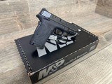 SMITH & WESSON M&P9 SHIELD EZ M2.0 9MM LUGER (9X19 PARA) - 1 of 3