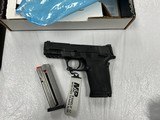 SMITH & WESSON M&P9 SHIELD EZ M2.0 9MM LUGER (9X19 PARA) - 1 of 3