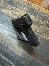 TAURUS G2C FDE/BLK 9MM LUGER (9X19 PARA) - 3 of 3