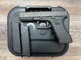 GLOCK G17 RTF2 VICKERS TACTICAL 9MM LUGER (9X19 PARA) - 1 of 3