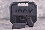 GLOCKG22 GEN 4 .40 S&W - 1 of 3
