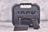 GLOCKG22 GEN 4 .40 S&W - 1 of 3