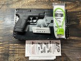 SMITH & WESSON M&P 9 SHIELD 9MM LUGER (9X19 PARA) - 1 of 3