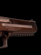 MAGNUM RESEARCH DESERT EAGLE .44 MAGNUM - 3 of 3