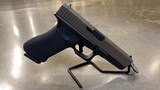 GLOCK G22 .40 S&W - 1 of 3