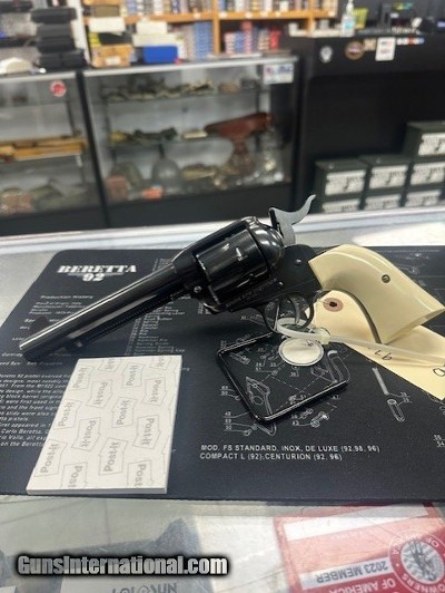 RUGER VAQUERO BLUED .45 LC