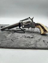 RUGER NEW MODEL BLACKHAWK .357 MAG - 1 of 3