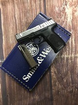 SMITH & WESSON SD9 VE 9MM LUGER (9X19 PARA) - 1 of 3