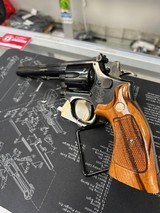 SMITH & WESSON 17 (K-22 MASTERPIECE) .22 LR - 2 of 3