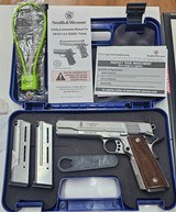 SMITH & WESSON SW1911 PRO 9MM LUGER (9X19 PARA) - 1 of 3