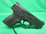 SMITH & WESSON M&P40C .40 S&W - 2 of 3