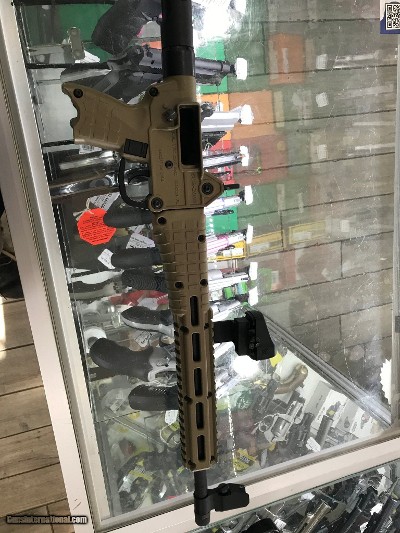 KELTEC SUB 2000 9MM LUGER (9X19 PARA)