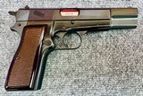 FABRICA NACIONAL DE ARMAS Hi power 9MM LUGER (9X19 PARA) - 1 of 3