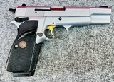 BROWNING HI-POWER 40 S&W TWO TONE .40 S&W