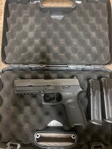 SIG SAUER P320 9MM LUGER (9X19 PARA) - 1 of 3