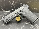 SMITH & WESSON M&P Shield EZ 9 M2.0 9MM LUGER (9X19 PARA) - 1 of 3