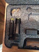 TAURUS TH9C 9MM LUGER (9X19 PARA) - 2 of 3