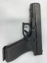 GLOCK 22 G22 Gen 5 .40 CALIBER - 3 of 3