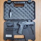 SMITH & WESSON M&P 40 .40 S&W - 2 of 2