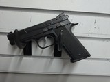 CZ CZ 40 B .40 S&W - 2 of 3