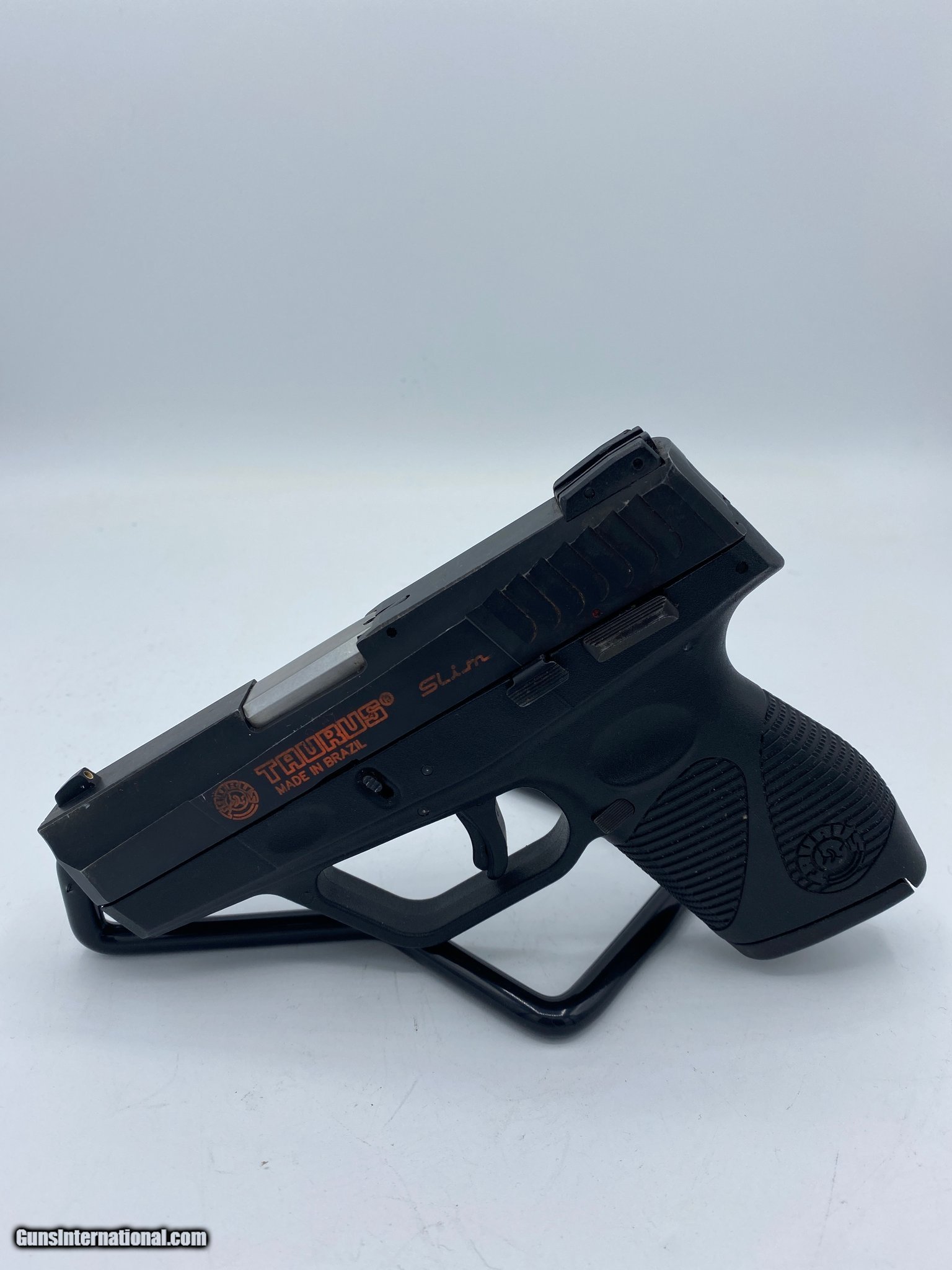 Taurus Pt 740 Slim 40 Caliber