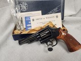 SMITH & WESSON 19-4 COMBAT MAGNUM .357 MAG - 1 of 3