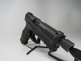 HECKLER & KOCH VP40 Tactical .40 S&W - 3 of 3