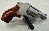 SMITH & WESSON 642-2 ladysmith .38 SPL +P - 2 of 3