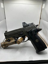 SIG SAUER P229 9MM LUGER (9X19 PARA) - 1 of 3