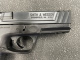 SMITH & WESSON SD40 .40 S&W - 2 of 3