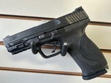 SMITH & WESSON M&P 9 M2.0 9MM LUGER (9X19 PARA) - 1 of 2