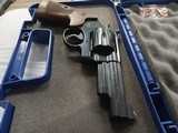SMITH & WESSON 29-10 .44 MAGNUM - 2 of 3