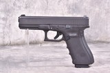 Glock G22Gen 4 .40 S&W - 2 of 3