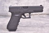 Glock G22Gen 4 .40 S&W - 3 of 3