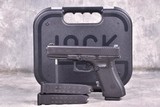 Glock G22Gen 4 .40 S&W - 1 of 3