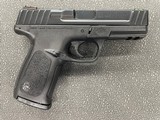 SMITH & WESSON SD40 .40 S&W - 1 of 3