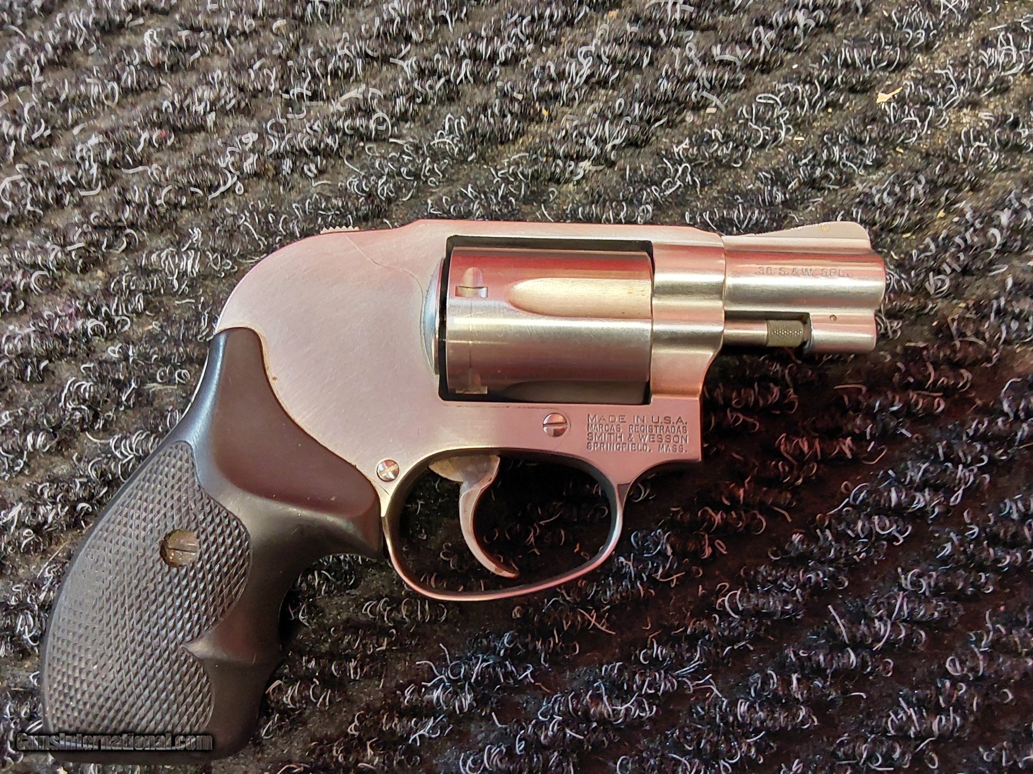 SMITH & WESSON 649-2 .38 SPL