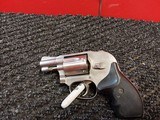 SMITH & WESSON 649-2 .38 SPL - 1 of 3