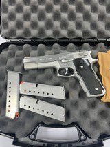 SMITH & WESSON 645 .45 ACP - 1 of 3 SMITH & WESSON 645 .45 ACP - 1 of 3