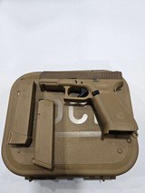 GLOCK 19x 9MM LUGER (9X19 PARA) - 1 of 3