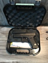 GLOCK 17gen 3 9MM LUGER (9X19 PARA) - 1 of 3