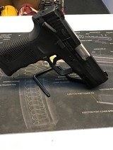 TAURUS 24/7 .40 S&W - 1 of 3