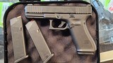 GLOCK 22 G22 Gen 5 .40 CALIBER - 1 of 1